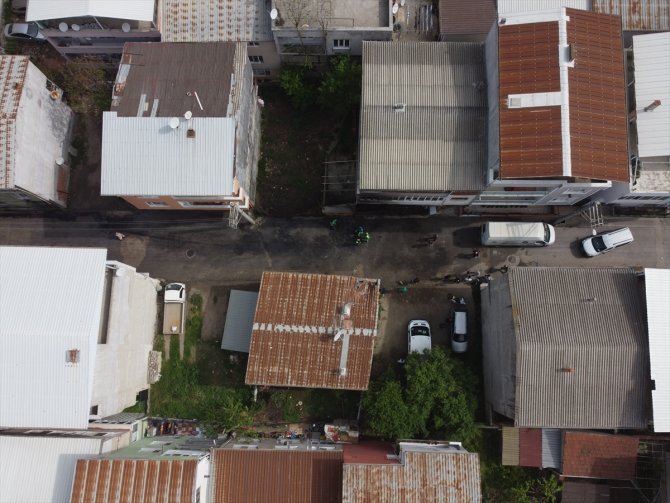 Bursa'da düşen uçağın çarptığı evin sahibi yaşananları anlattı