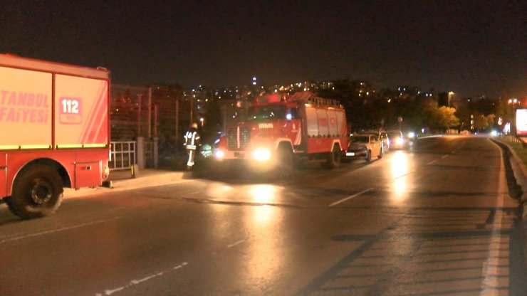 Dreye uçan otomobilden yara almadan kurtuldular