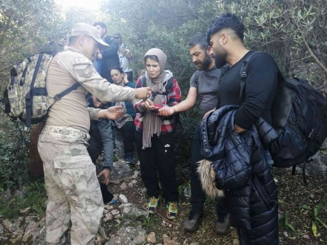 Jandarmadan göçmen operasyonu