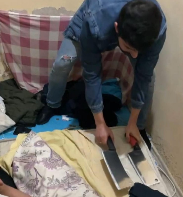 Kaçırılan 4 Nepalli turist operasyonla kurtarıldı