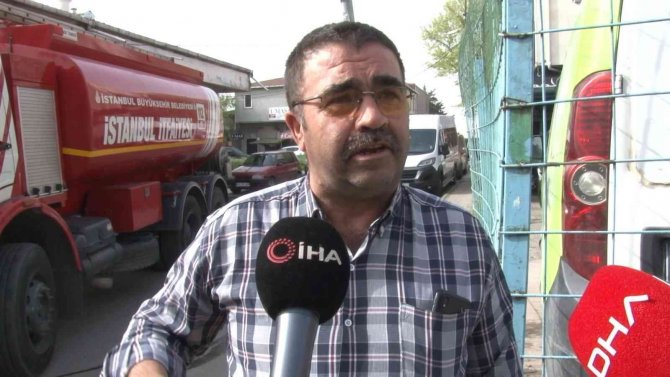 Madde bağımlısı genç evinin çatısını ateşe verdi