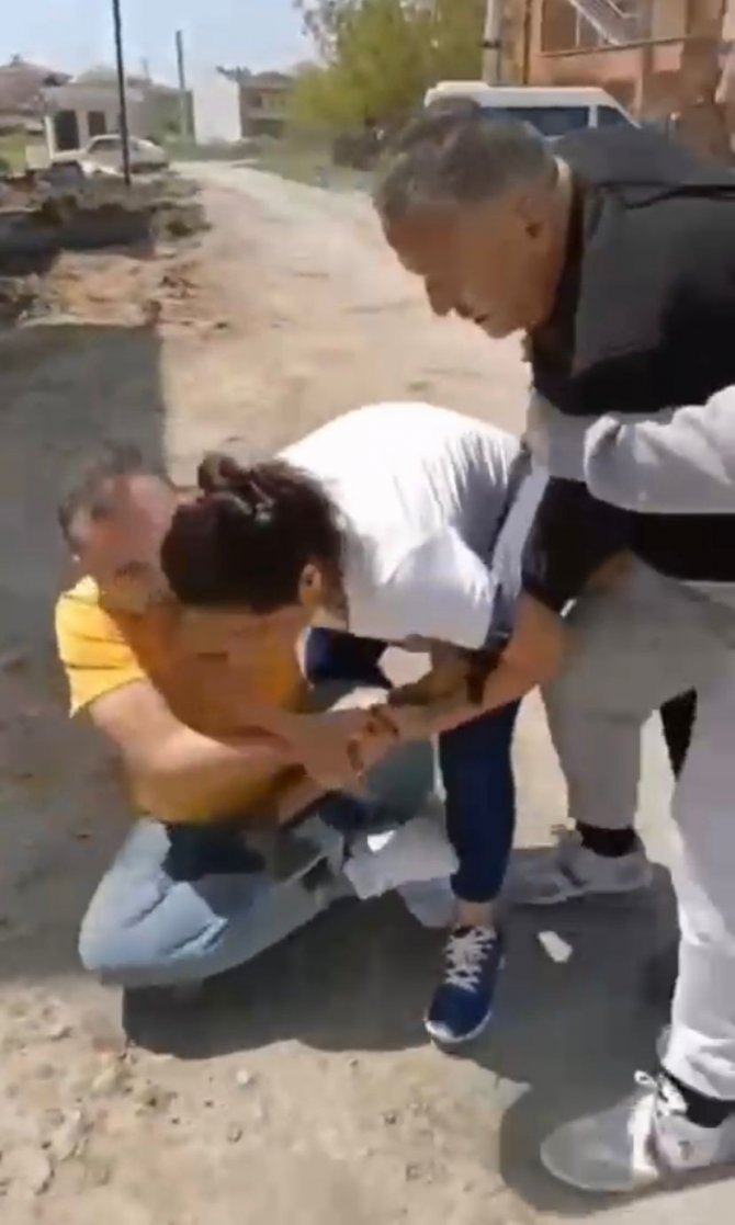 Polis komşusuna baltayla işte böyle saldırdı