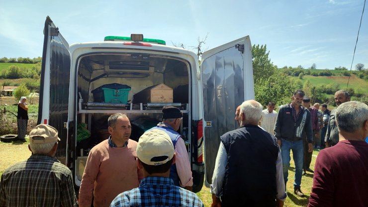 Tarlasındaki su motoruna elektrik çekmeye gitti, ölü bulundu