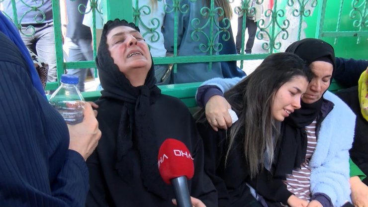 Uçak kazasında hayatını kaybeden pilot toprağa verildi