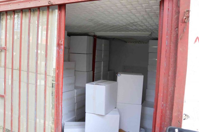 3 milyon adet boş makaron ele geçirildi