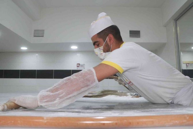 Baklavacıların bayram mesaisi başladı
