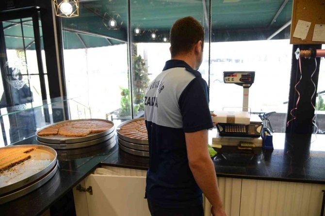 Bayram öncesi tatlıcılara denetim