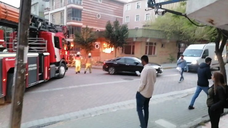 Boş binada yangın çıktı