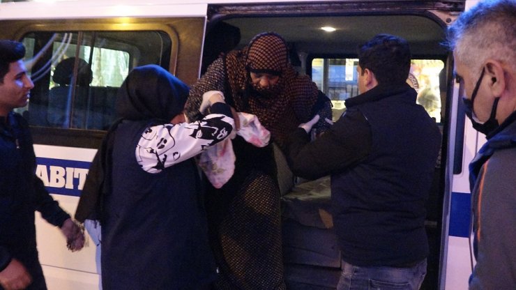 Dilendikleri paralar iç çamaşırı ve bebek arabasından çıktı