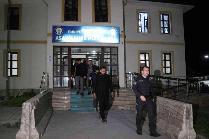 Kardeşini öldüren zanlı, yabancı uyruklu 5 kişiyle birlikte Bolu’da yakalandı