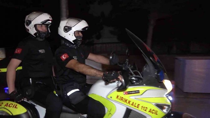 Motosiklet ambulanslar görev başında