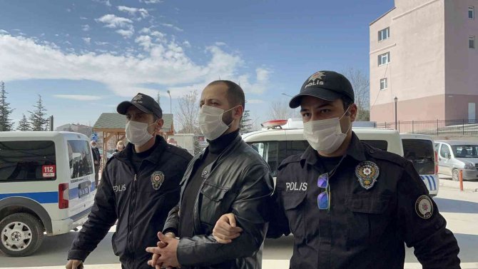 Otobüs şoförünü bıçaklayanların cezası belli oldu