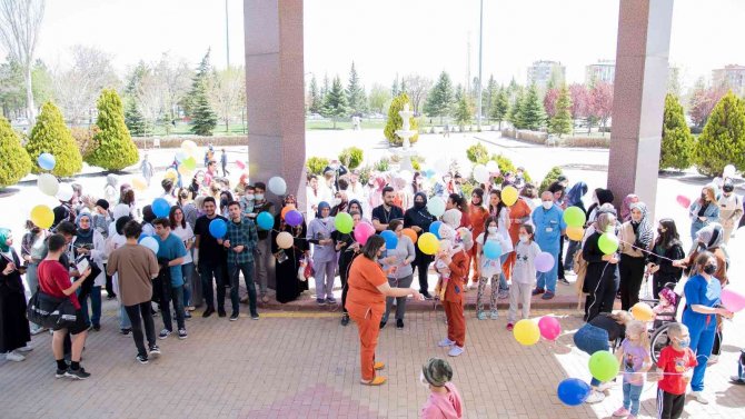 Selçuk'tan anlamlı etkinlik