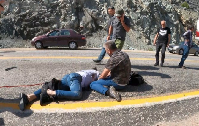 Takla atan araçta dehşeti yaşadılar