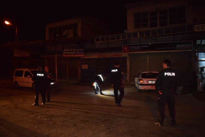 Adres sorma bahanesiyle gelip silahla ateş açtı