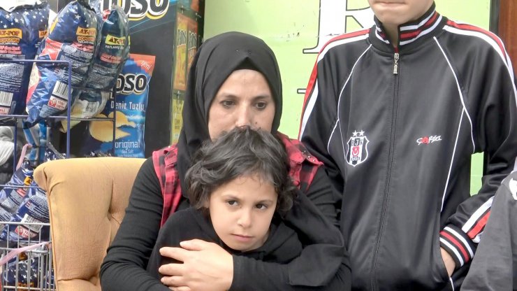 Evi sattı, kiracıyı sokağa attı