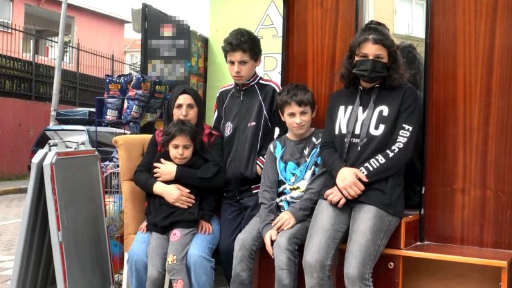 Evi sattı, kiracıyı sokağa attı