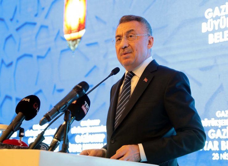 Fuat Oktay: Yuvarlak masa etrafında senaryo yazıyorlar