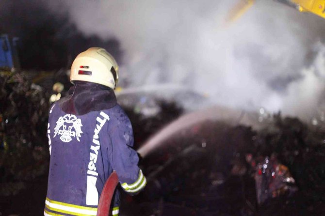 Konya hurdacılar sanayisinde yangın