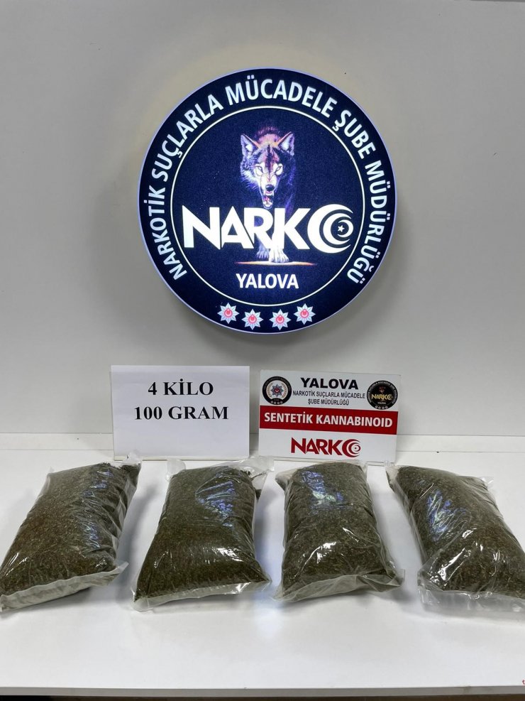 Uyuşturucudan temin ettikleri paralarla köpük banyosu yapmışlar