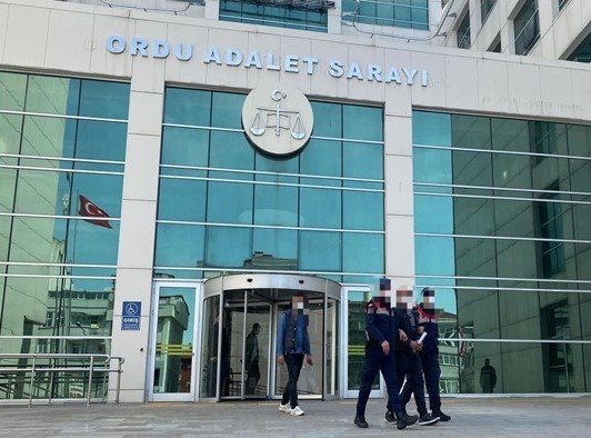 2 DEAŞ mensubu yakalandı