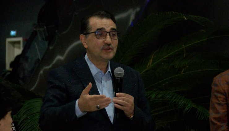 Bakan Fatih Dönmez gençlerle iftar programında buluştu