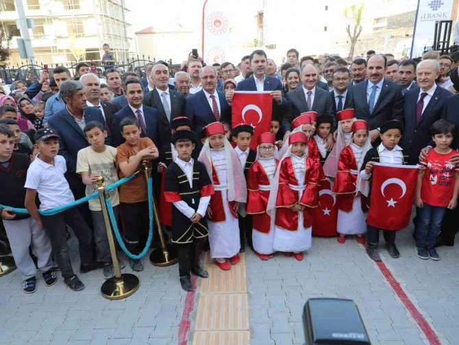 Bakan Kurum: “Türkiye, son 20 yılda eğitim alanında çağ atlamıştır”