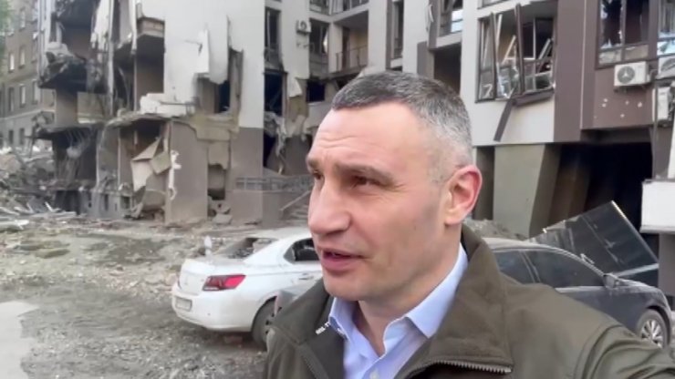 Füze saldırılarında 1 kişinin cesedine ulaşıldı