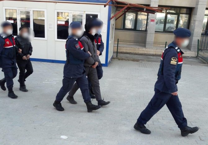 Kablo hırsızı iki kişi tutuklandı