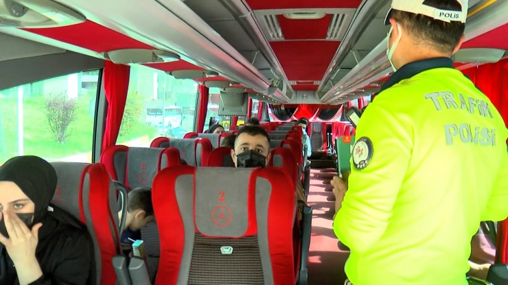 Otogarda bayram öncesi otobüslere denetim