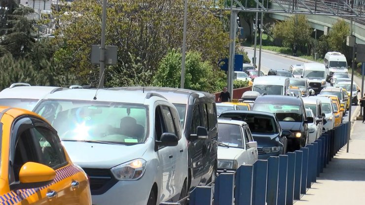 Otogarda tatil hareketliliği başladı