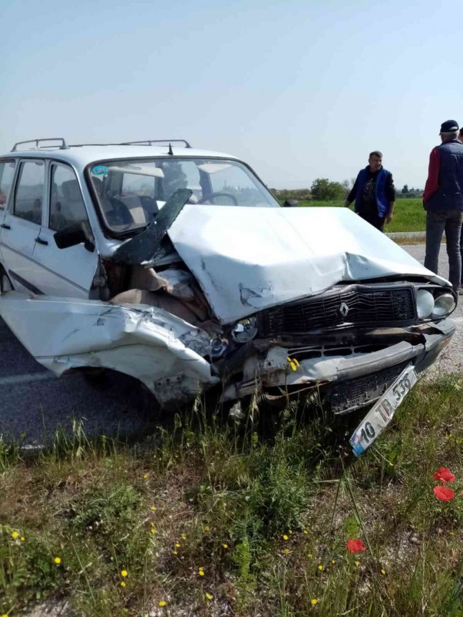 Otomobil takla attı: 2 yaralı