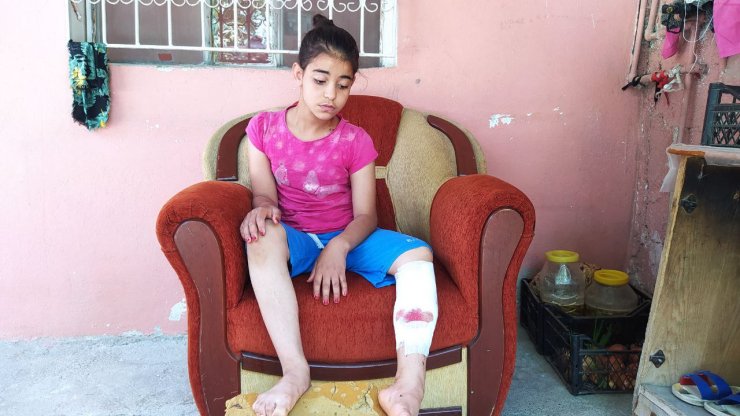 Sokak köpeklerinin saldırısında yaralanan Kardelen Yaren, taburcu oldu