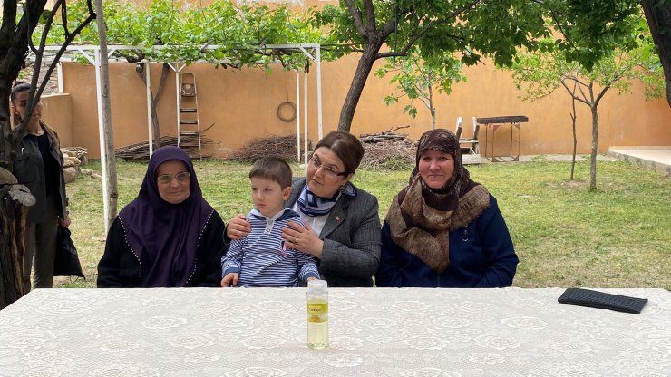 Bakan Yanık: Elimizden geleni sonuna kadar milletimizin hizmetine sunuyoruz