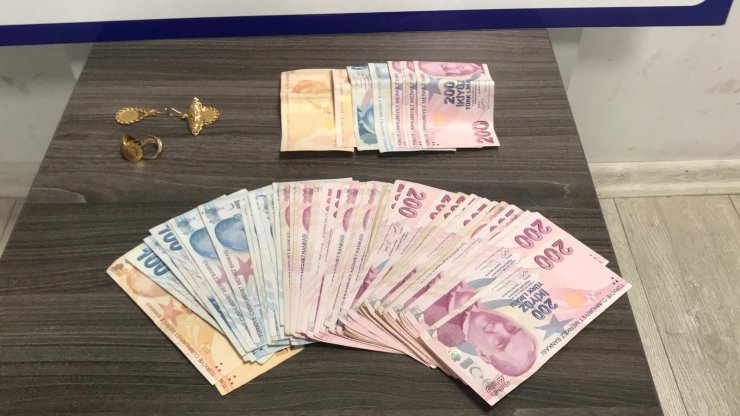 Evdeki altınları alıp kaçan liseli Manisa'da bulundu