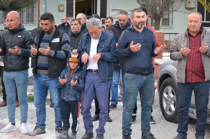 Konya'da vatandaşlar yağmur duası yapıldı