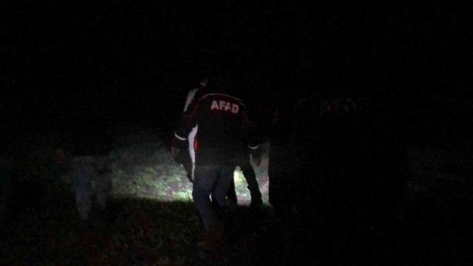 12 yaşındaki çocuk kayıp: Ekipler arazide kaybolan çocuğu arıyor
