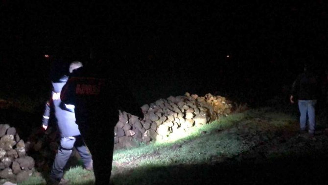 12 yaşındaki çocuk kayıp: Ekipler arazide kaybolan çocuğu arıyor