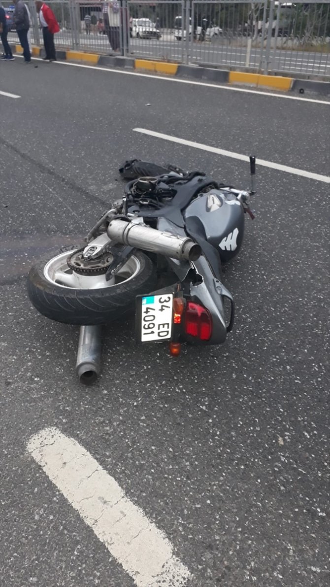 Motosikletin çarptığı yaya öldü