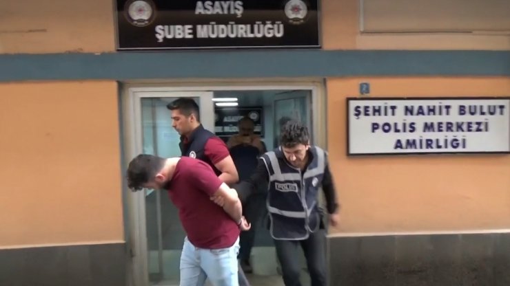 'FETÖ' ile korkutarak 200 bin TL dolandırdılar, Tunceli'de yakalandılar