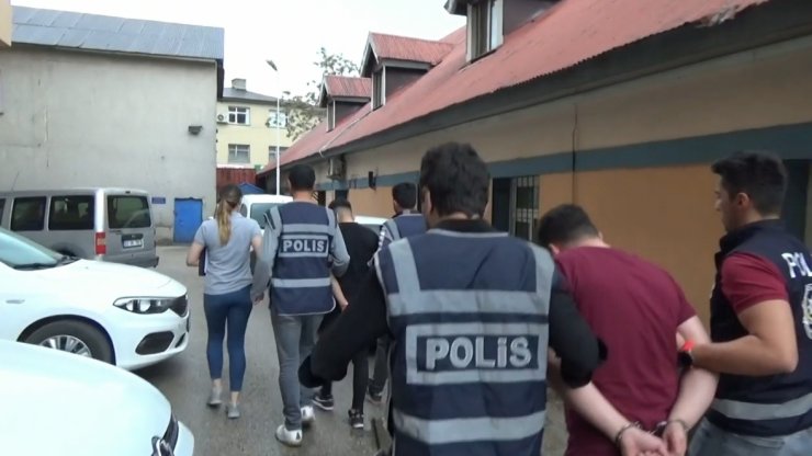 'FETÖ' ile korkutarak 200 bin TL dolandırdılar, Tunceli'de yakalandılar