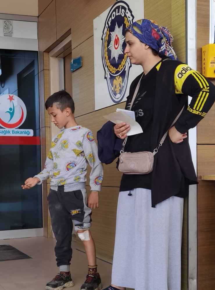 Köpeğin saldırdığı çocuk yaralandı