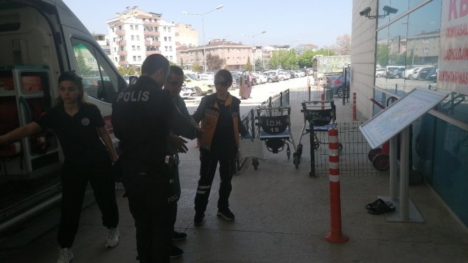 Psikolojik sorunları olan genç evini yaktı