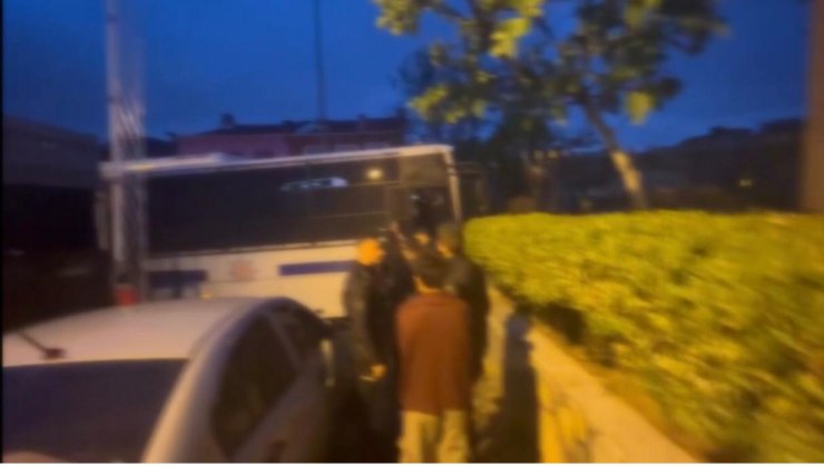 97 göçmen yakalandı 