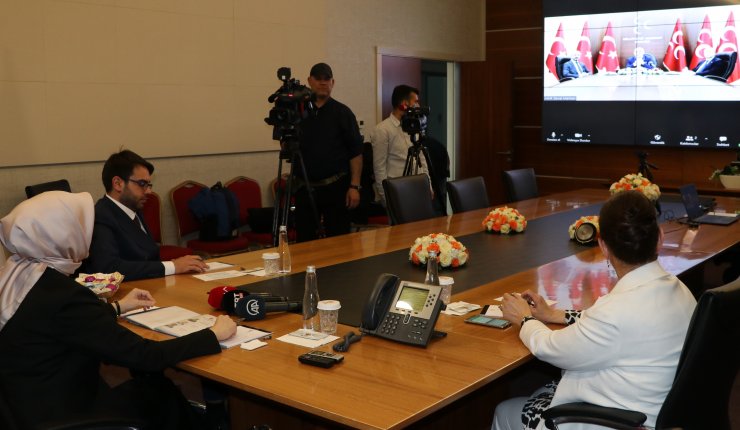 AK Parti heyeti, CHP ve MHP heyetleri ile bayramlaştı