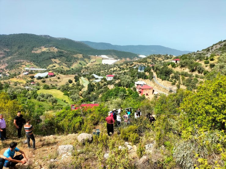 Bayram ziyareti yolunda kaza; 8 yaşındaki Erva öldü, 5 yaralı