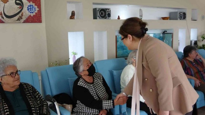 “Bütün vatandaşlarımıza hak temelli ve eşit hizmet sunmaya çalışıyoruz”