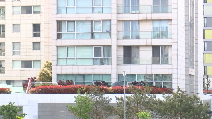 Sevgilisini darbettiği iddia edilen Fenerbahçeli Berisha'ya uzaklaştırma kararı