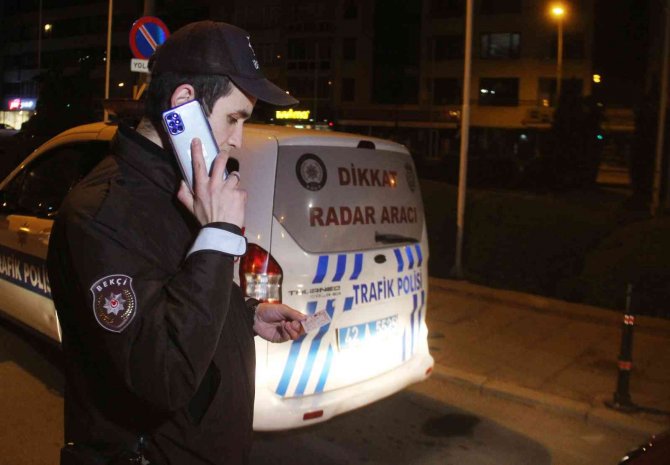 Bekçiler huzur ve güven için sokaklarda