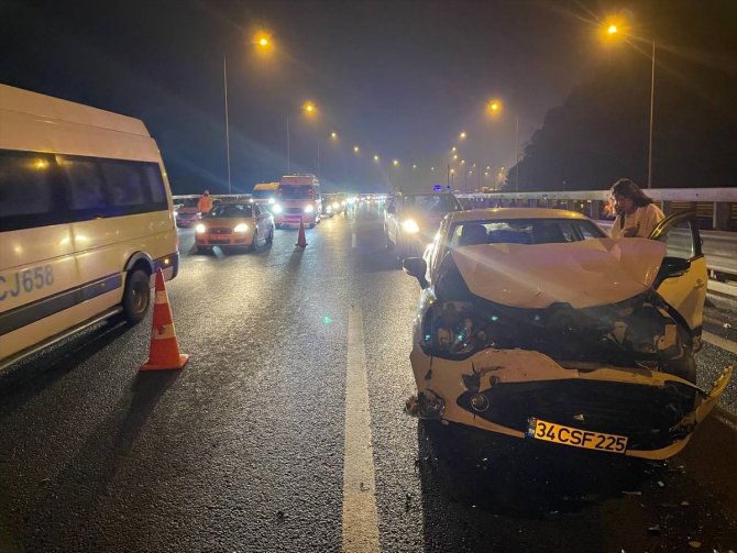 Zincirleme kazada 5 kişi yaralandı